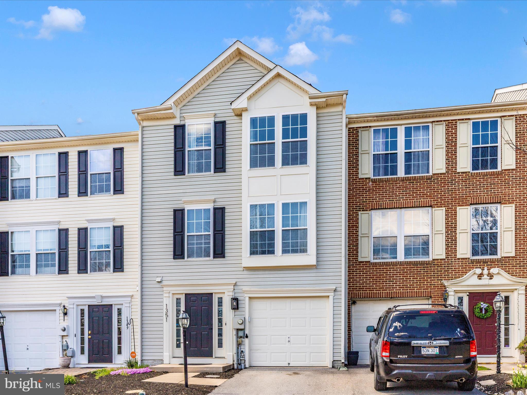 LAKELAND PLACE - Residential