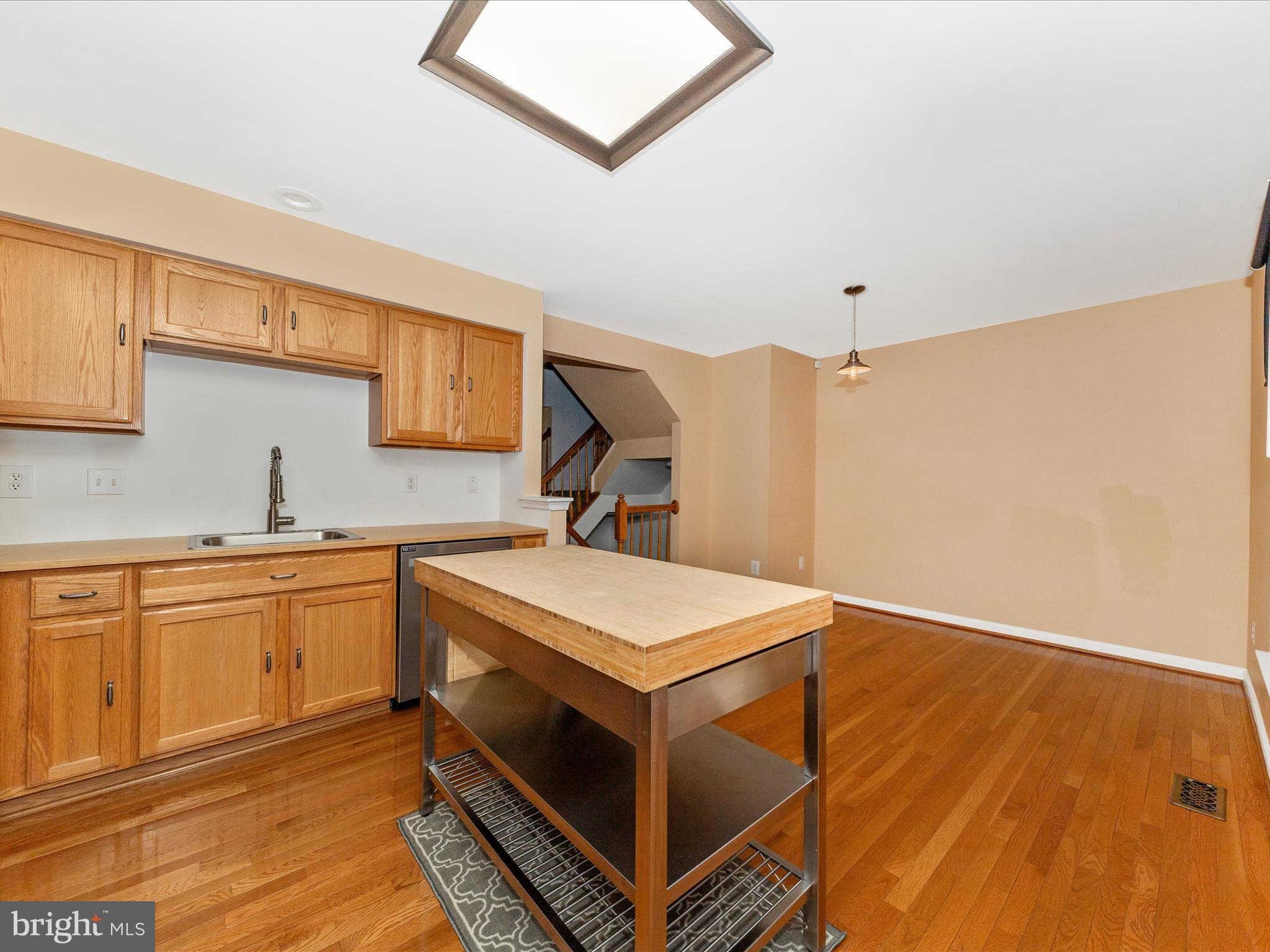 LAKELAND PLACE - Residential