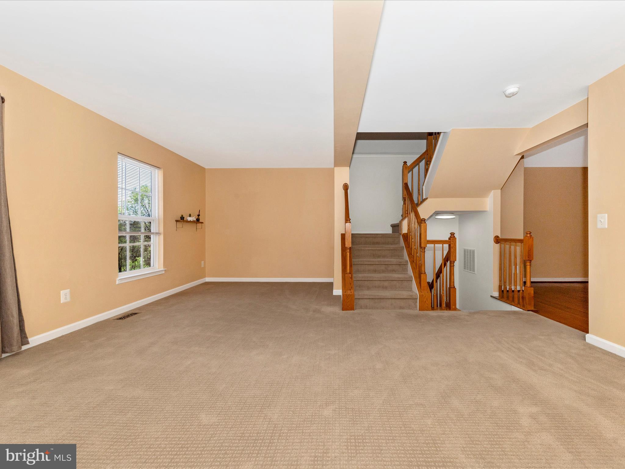 LAKELAND PLACE - Residential