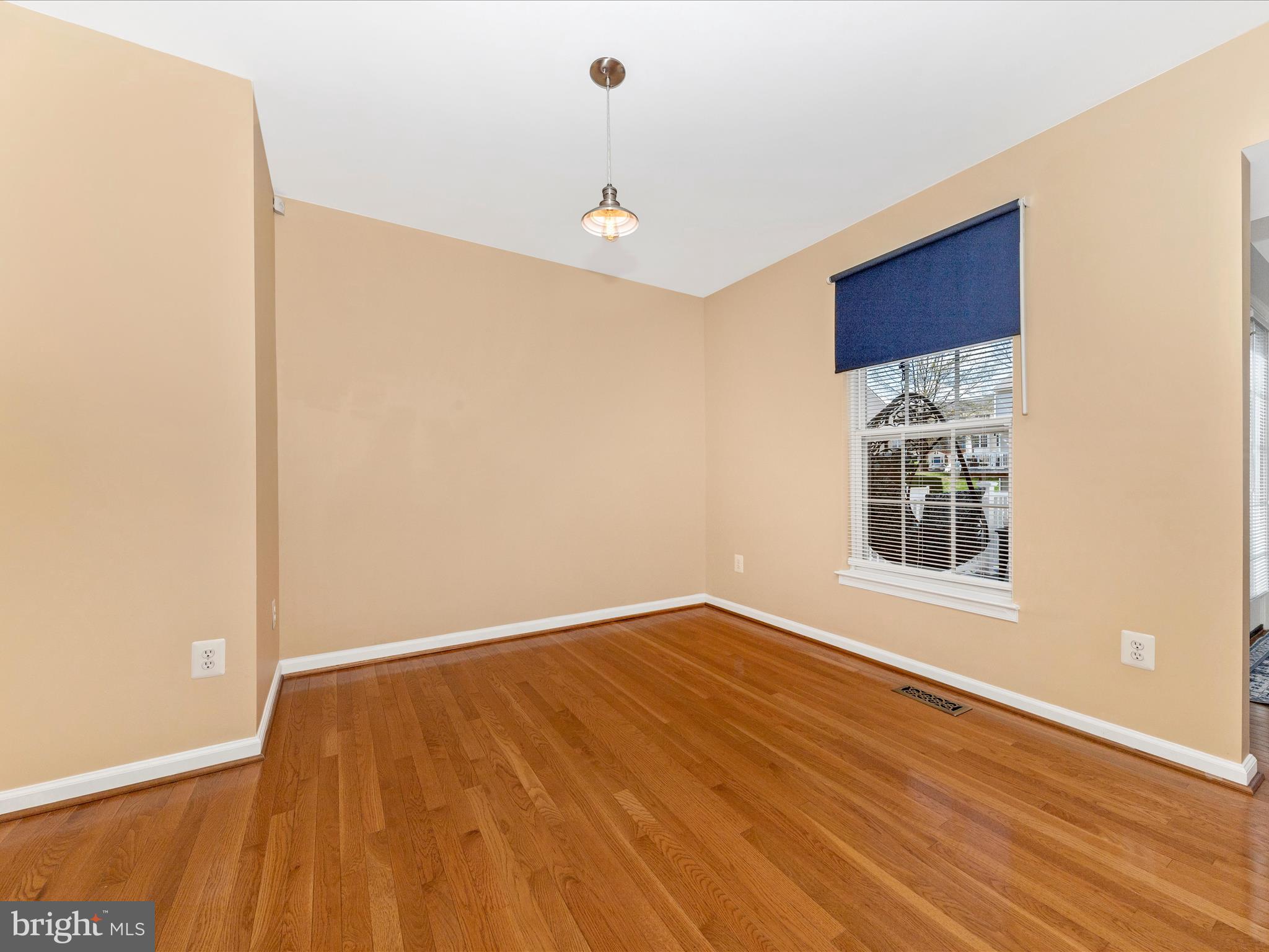 LAKELAND PLACE - Residential