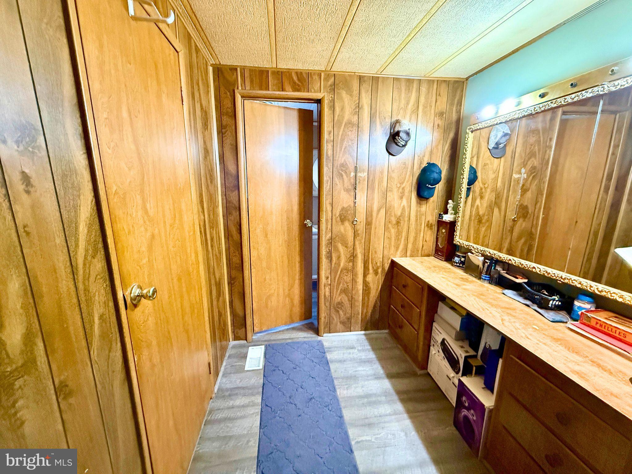 JACKSON ACRES - Residential