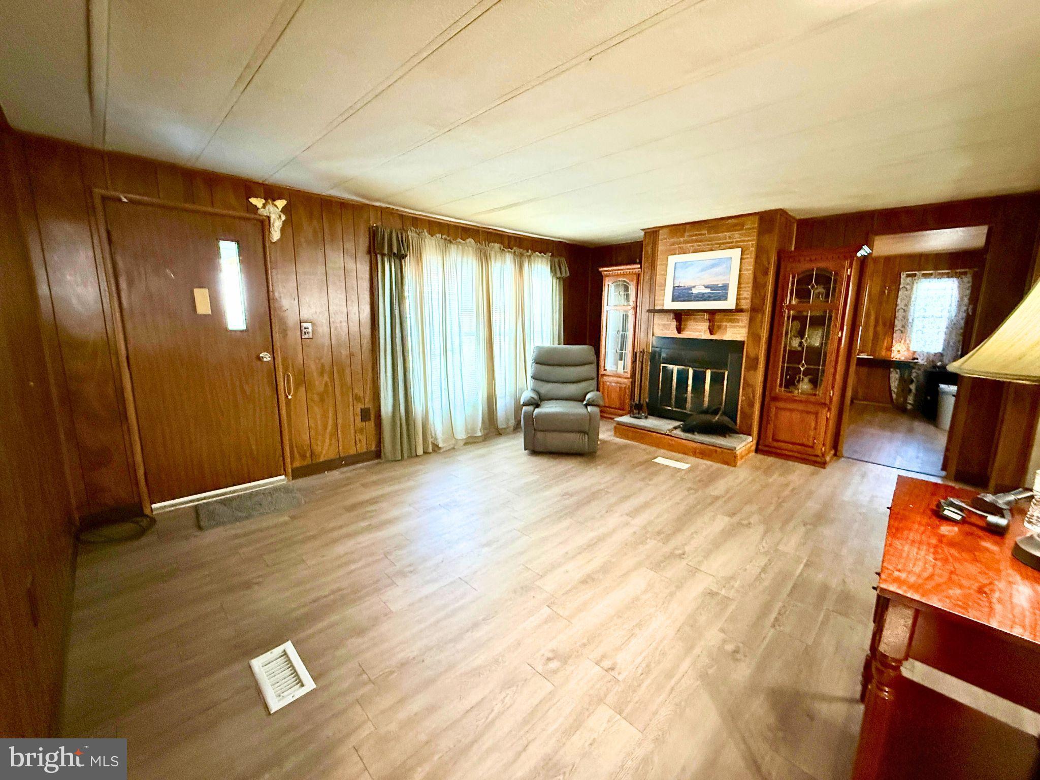 JACKSON ACRES - Residential