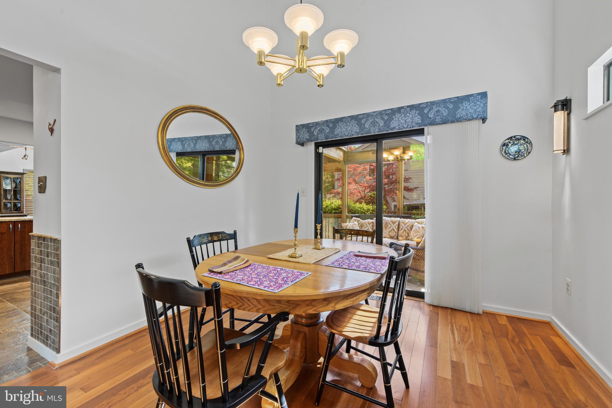 HICKORY RIDGE - Residential
