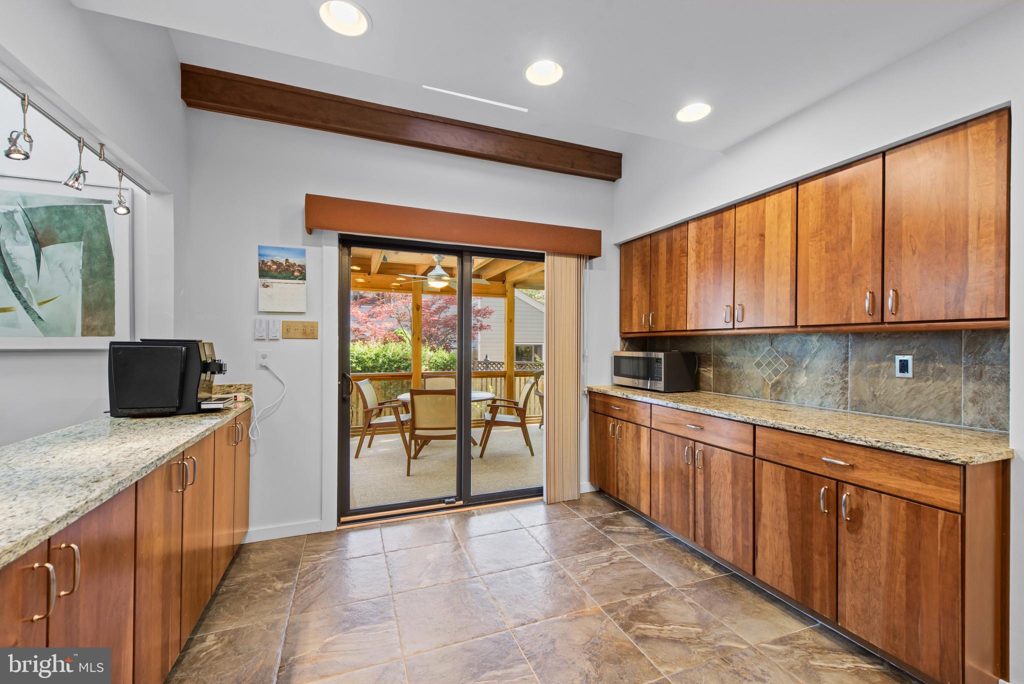 HICKORY RIDGE - Residential