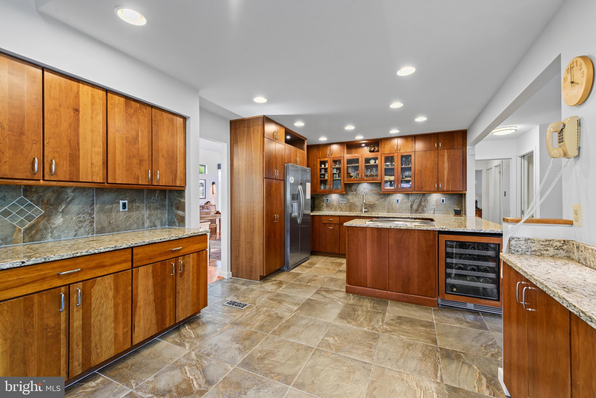 HICKORY RIDGE - Residential