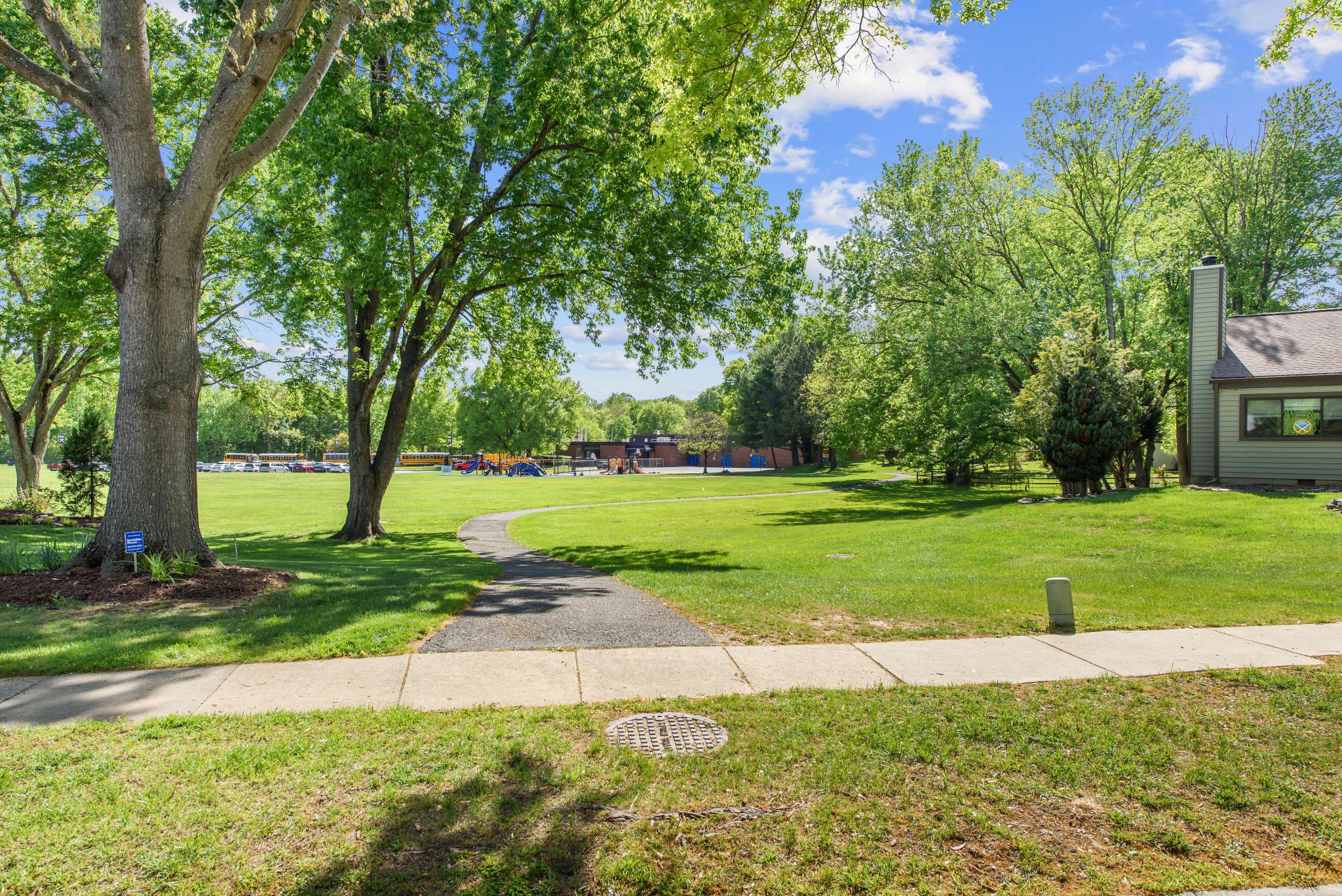 HICKORY RIDGE - Residential