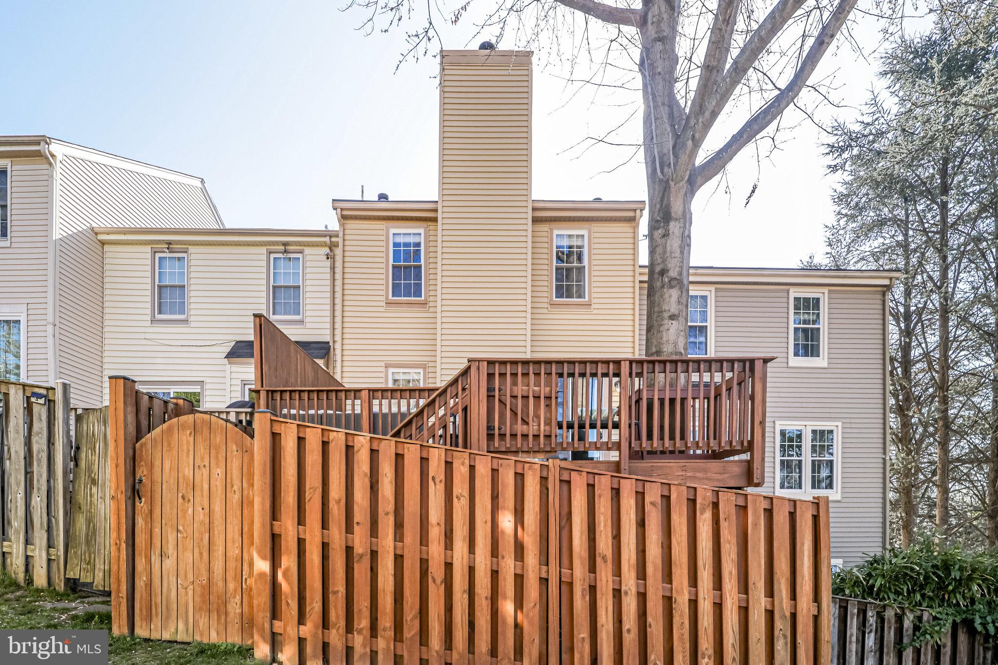 CAMERON KNOLLS - Residential