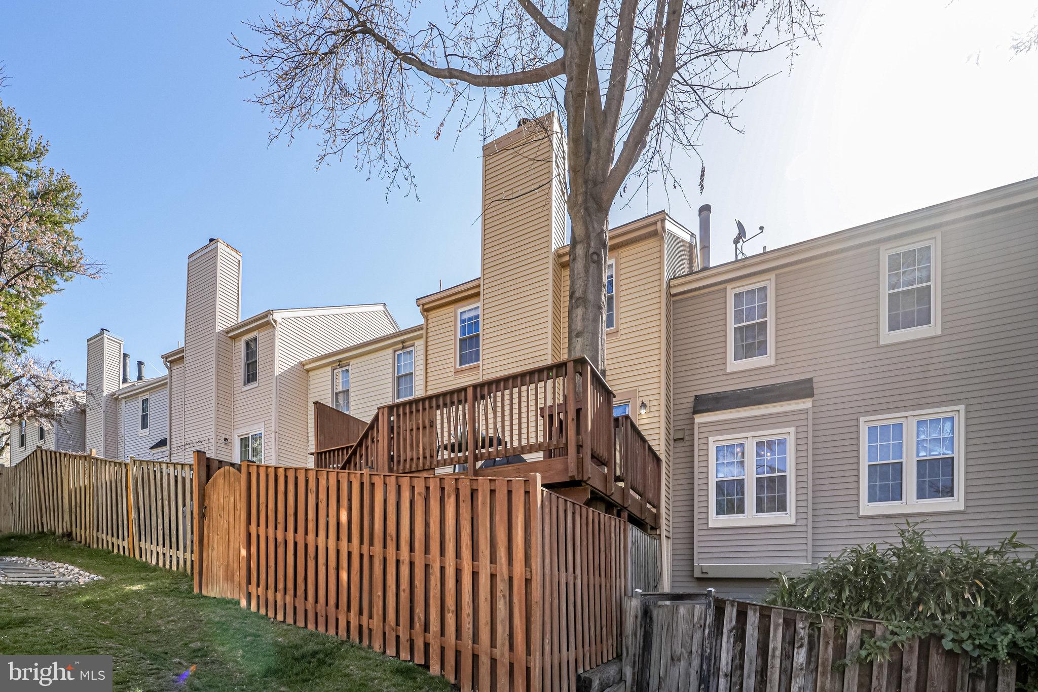 CAMERON KNOLLS - Residential