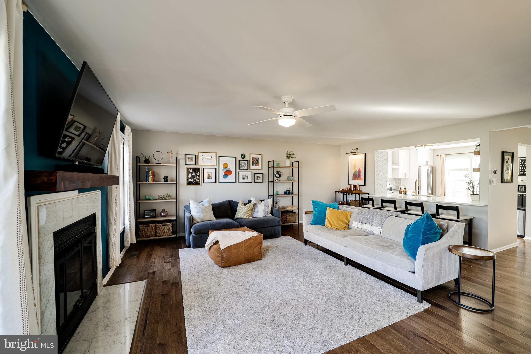 CAMERON KNOLLS - Residential