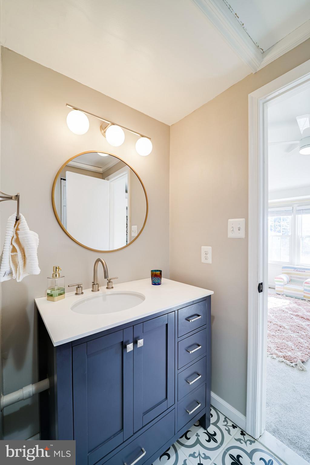 CAMERON KNOLLS - Residential