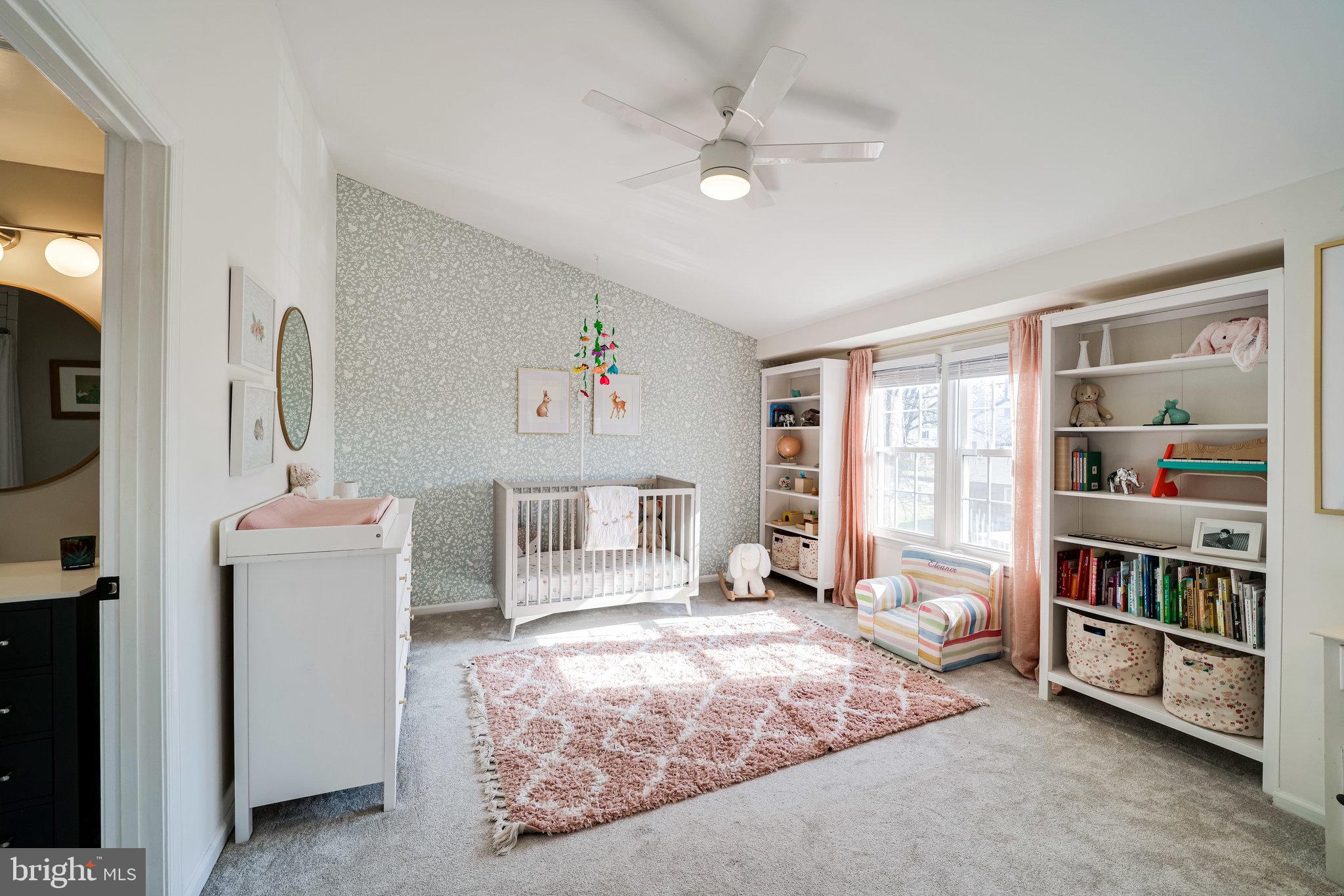 CAMERON KNOLLS - Residential