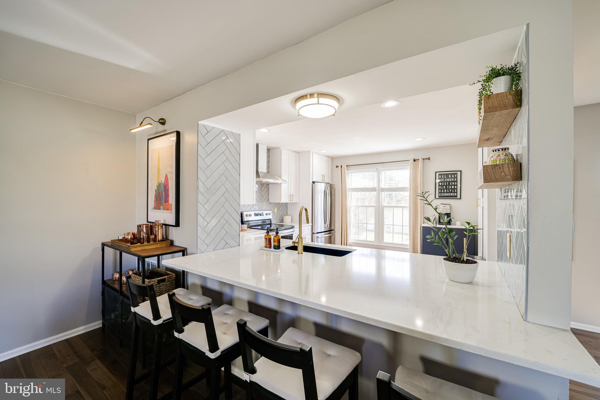 CAMERON KNOLLS - Residential