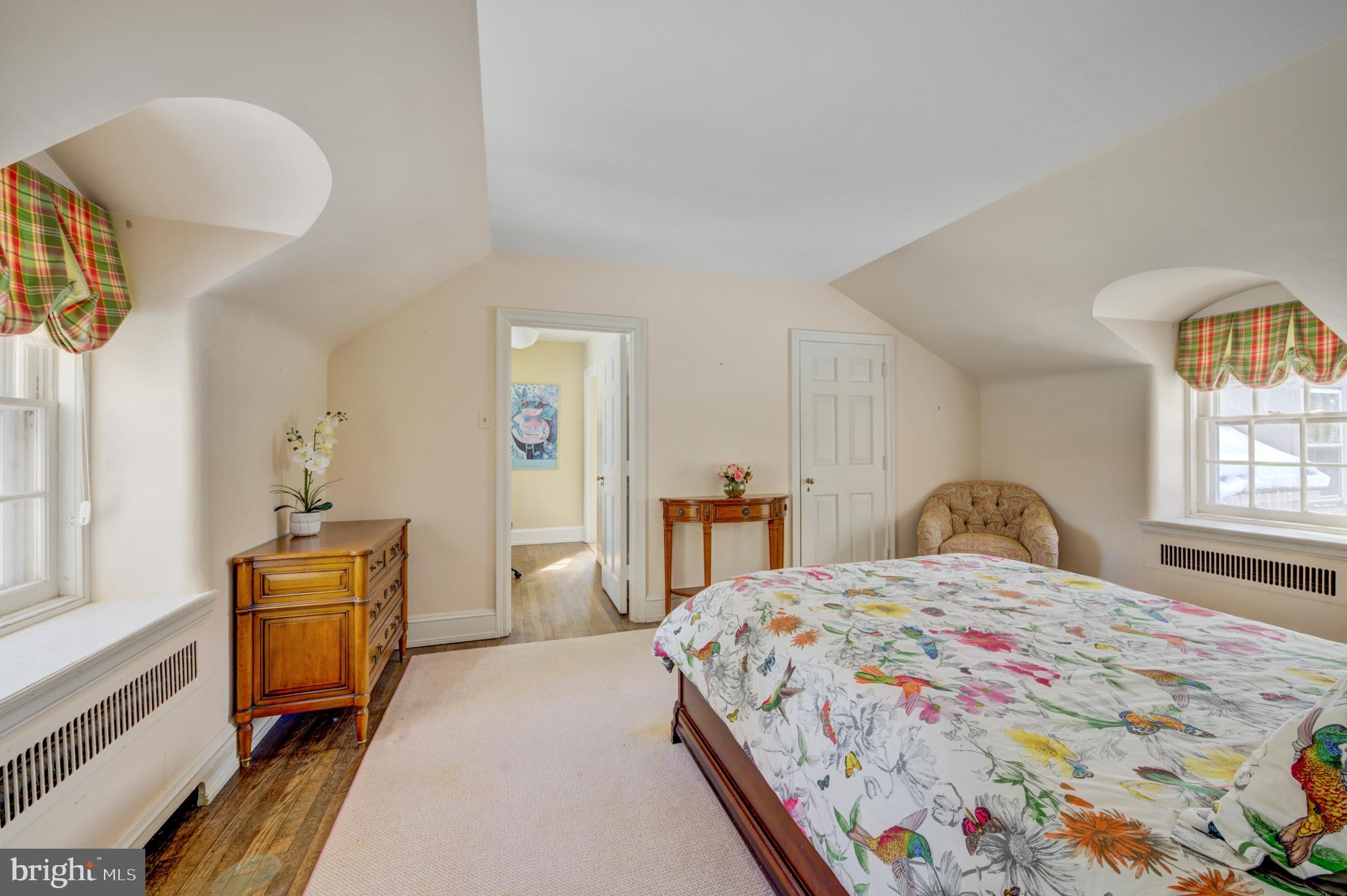 BRYN MAWR - Residential