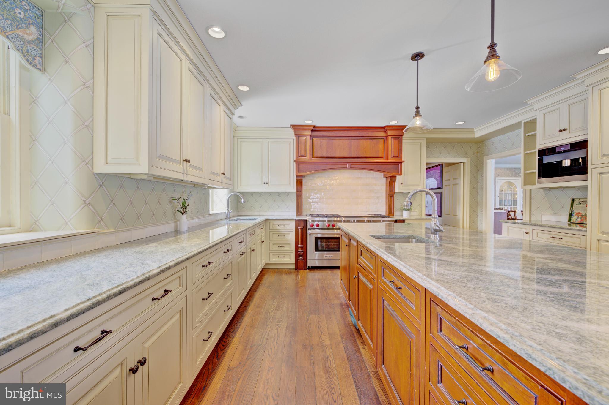 BRYN MAWR - Residential