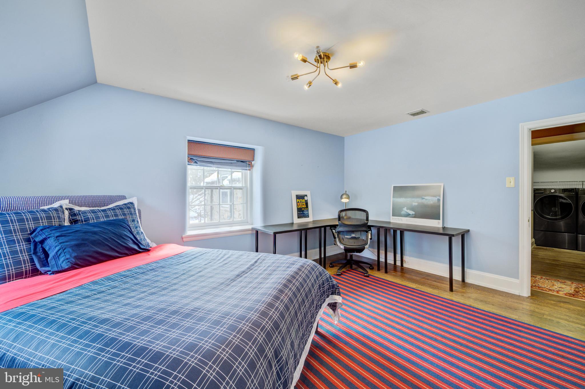 BRYN MAWR - Residential