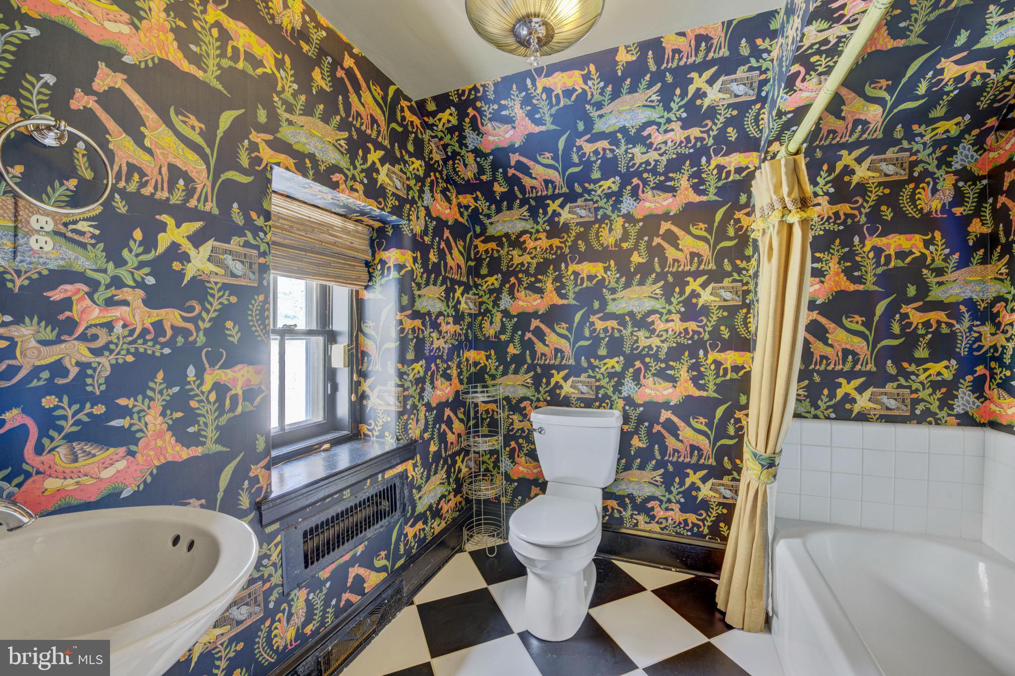 BRYN MAWR - Residential