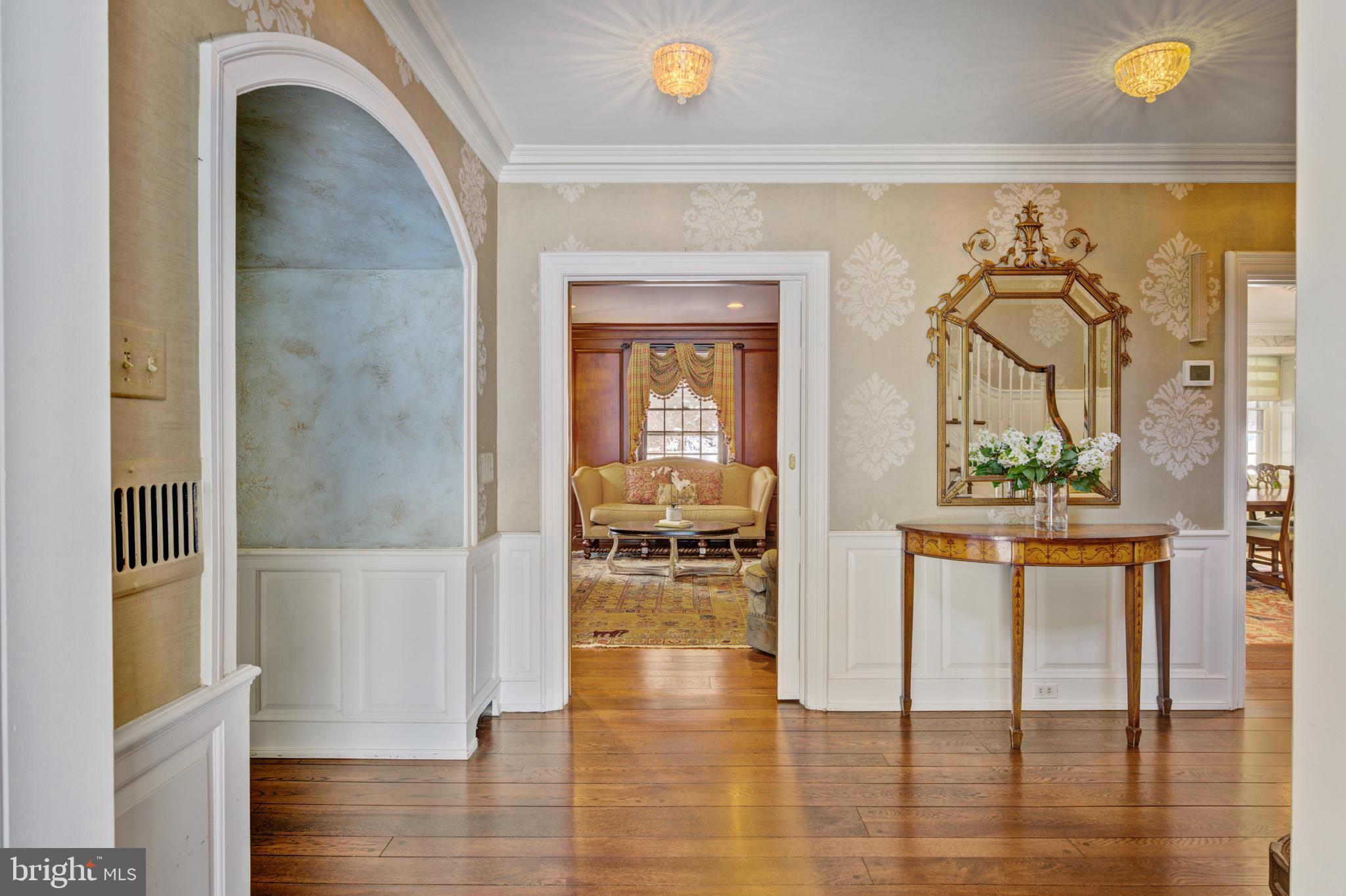 BRYN MAWR - Residential