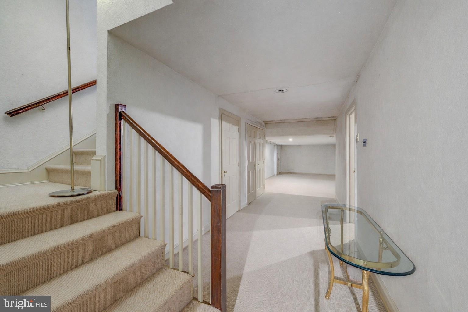 BRYN MAWR - Residential