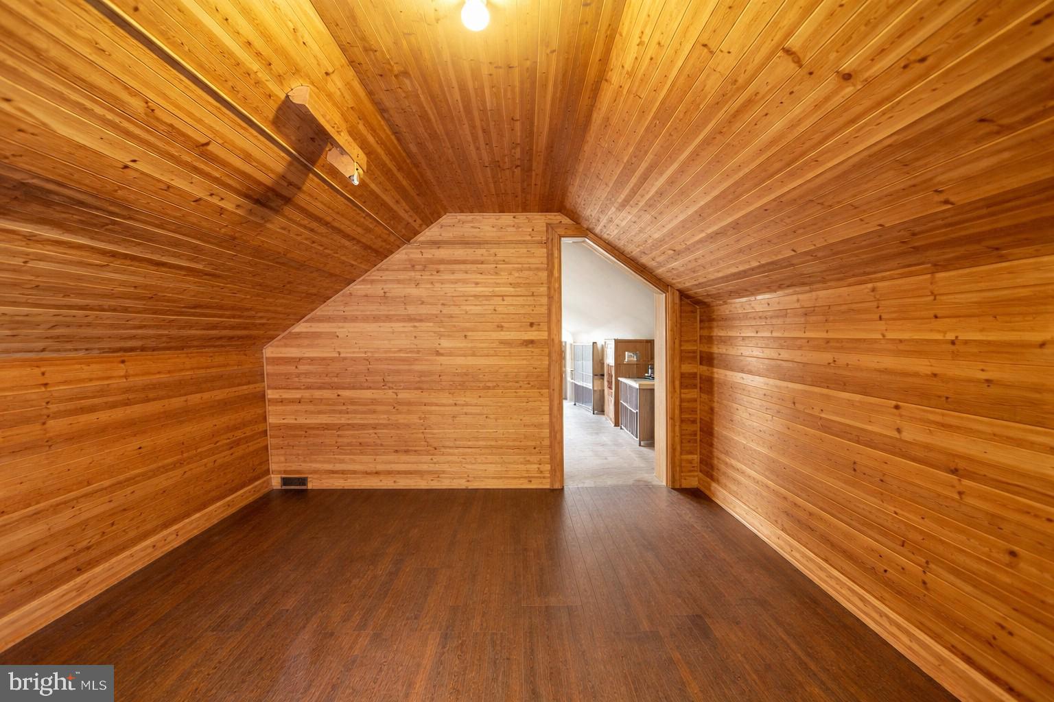 BRYN MAWR - Residential