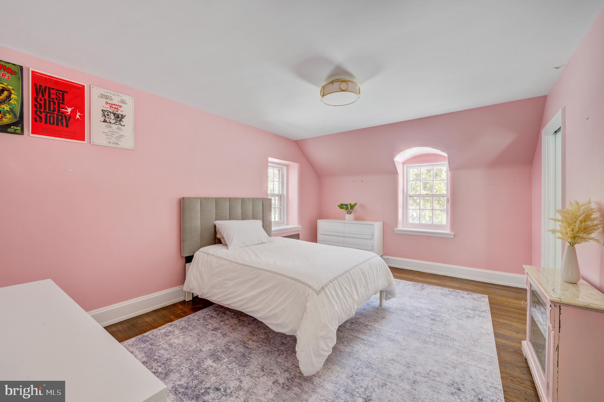 BRYN MAWR - Residential