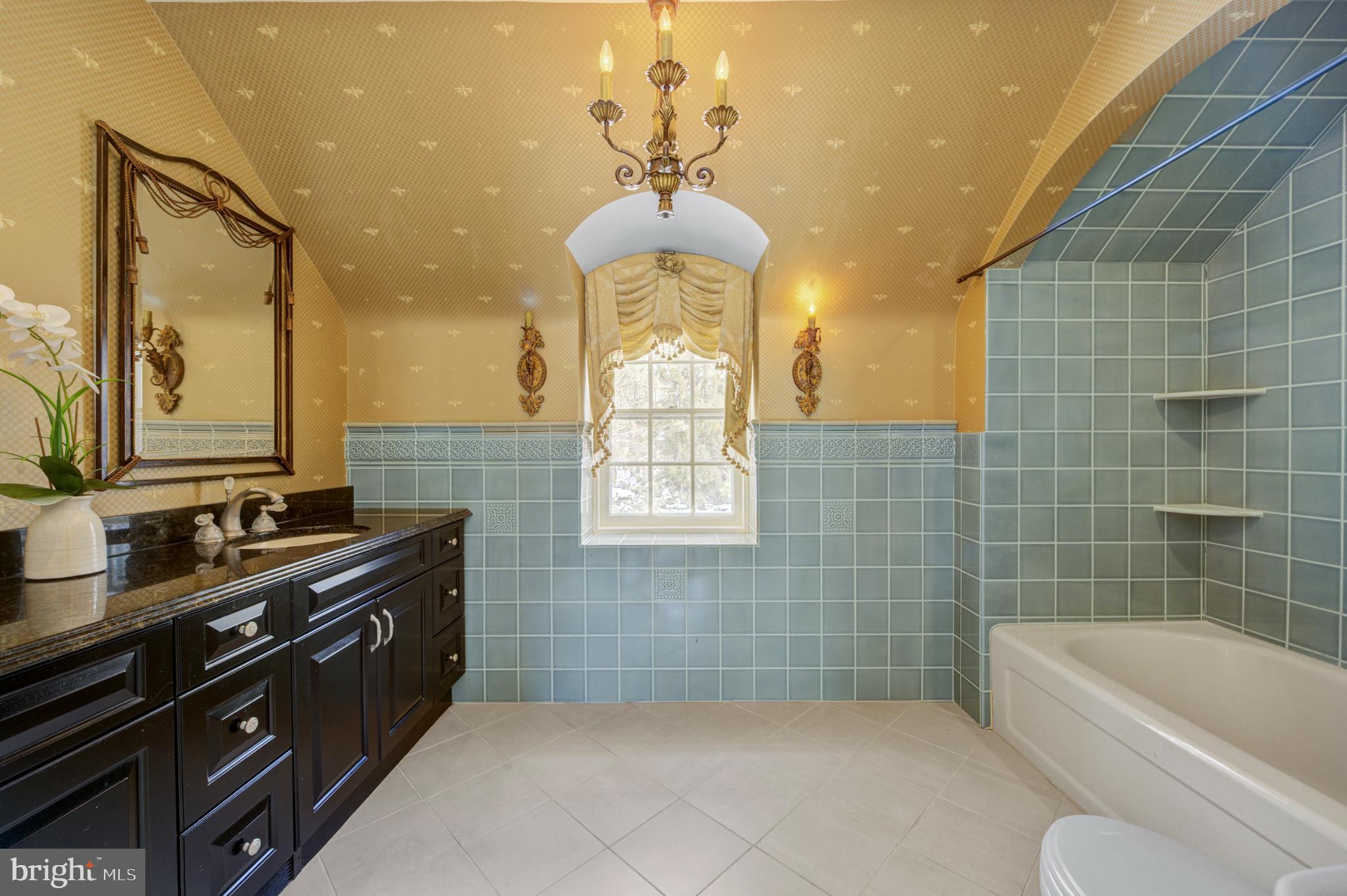 BRYN MAWR - Residential