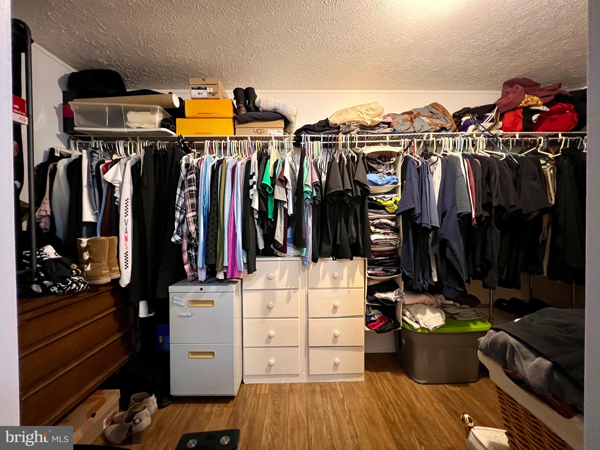 FOREST VIEW VILLAGE - Residential