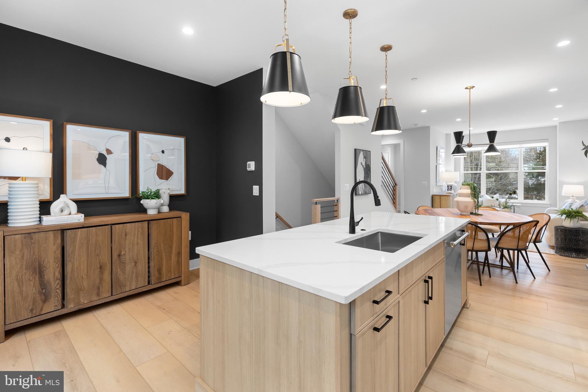 FALLS CHURCH CITY - Residential