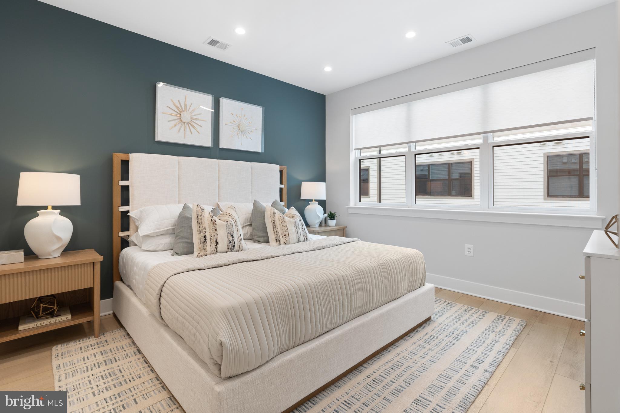 FALLS CHURCH CITY - Residential