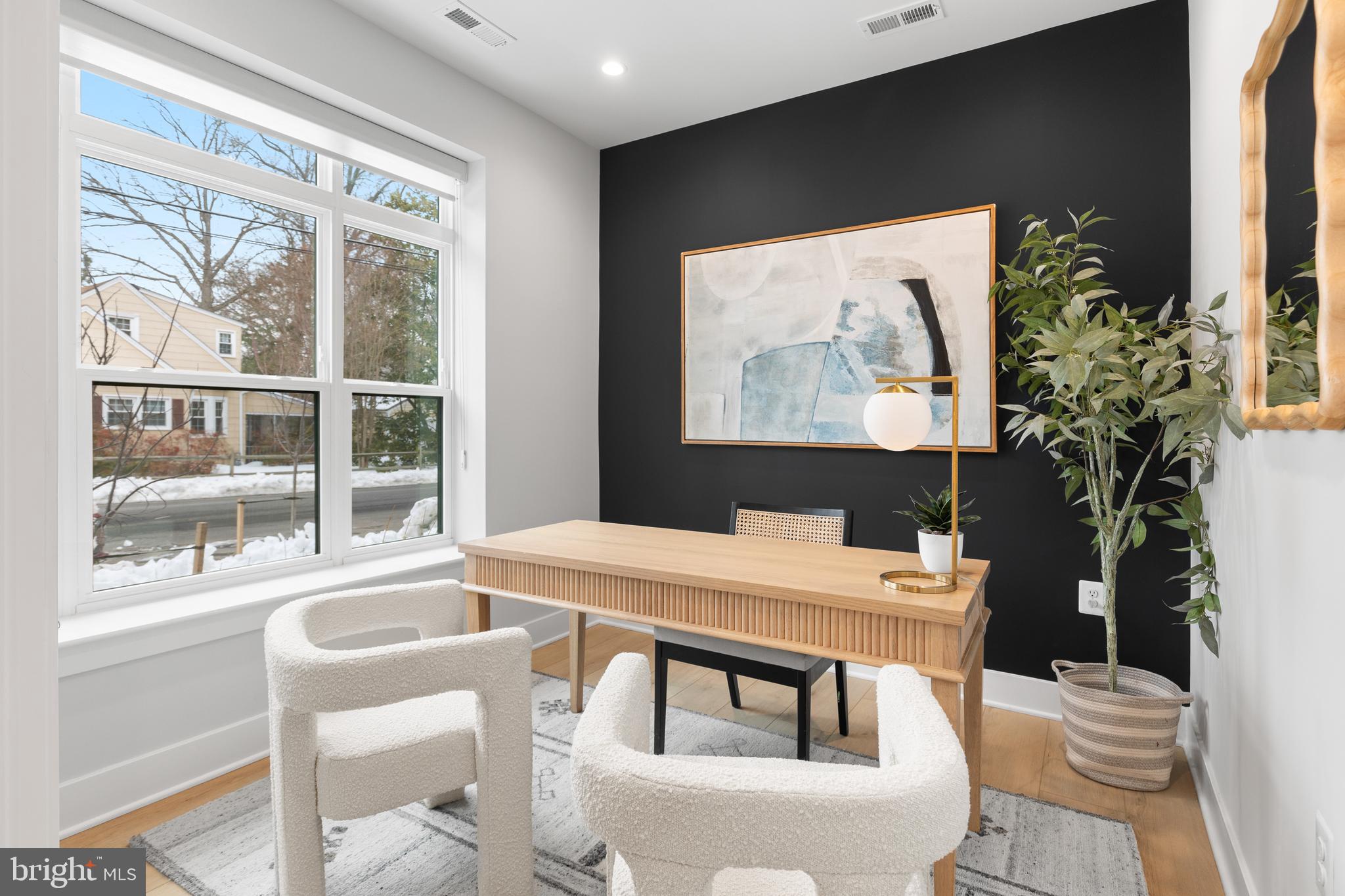 FALLS CHURCH CITY - Residential