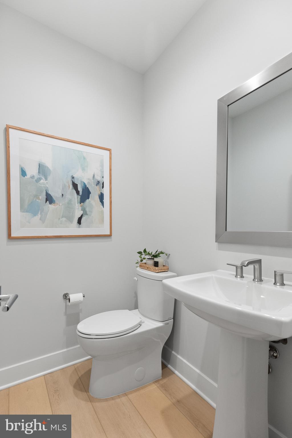 FALLS CHURCH CITY - Residential