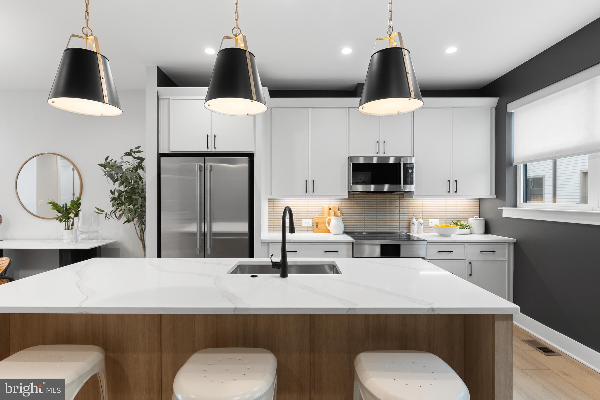 FALLS CHURCH CITY - Residential