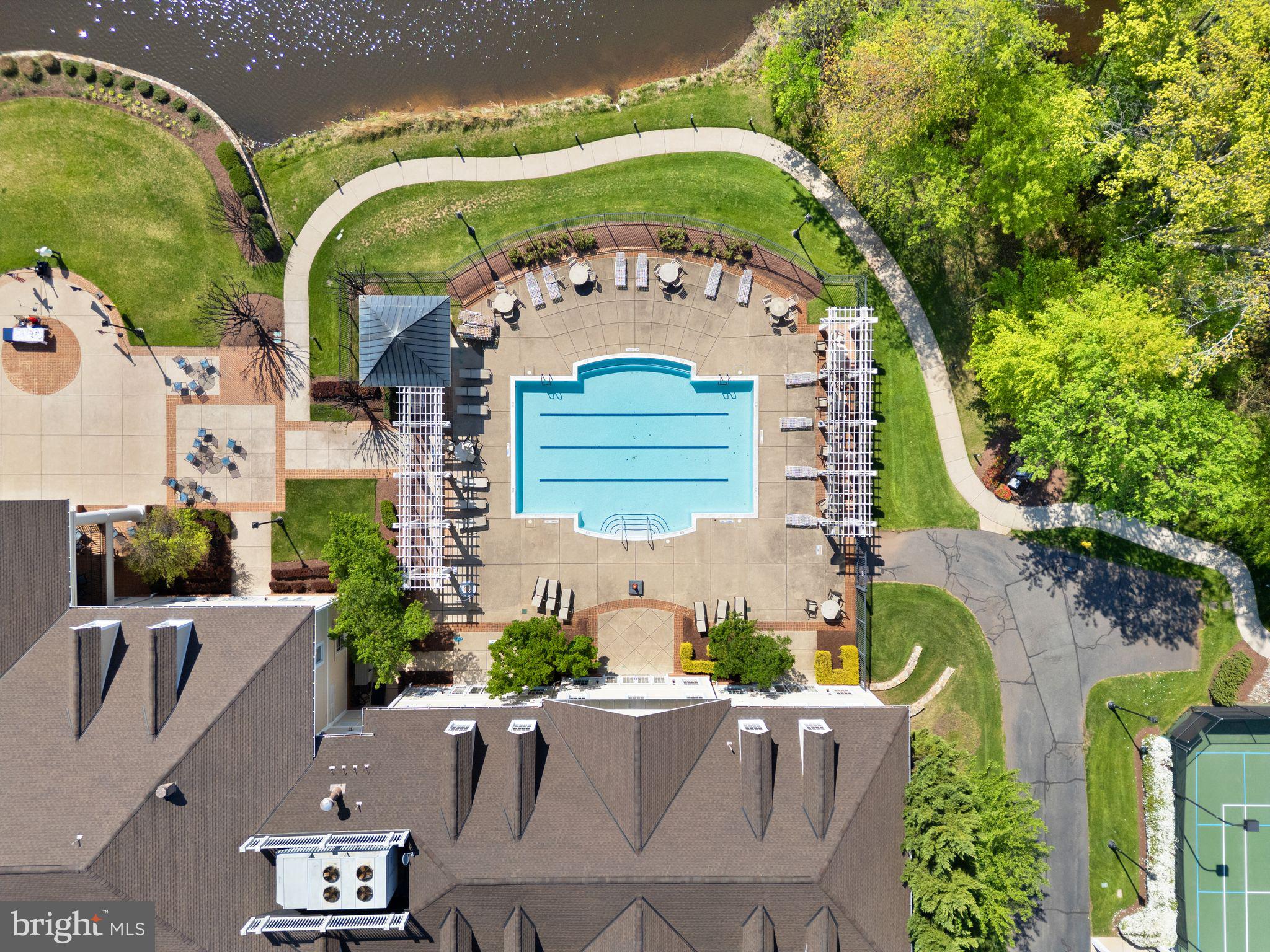 REGENCY AT DOMINION VALLEY - Residential