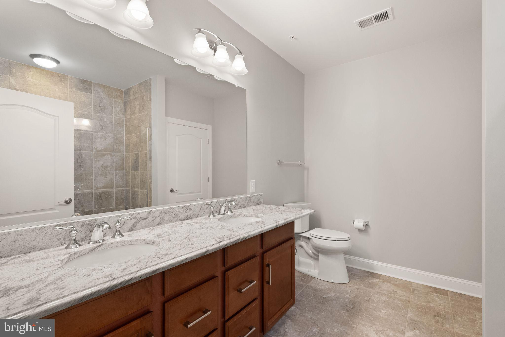 REGENCY AT DOMINION VALLEY - Residential