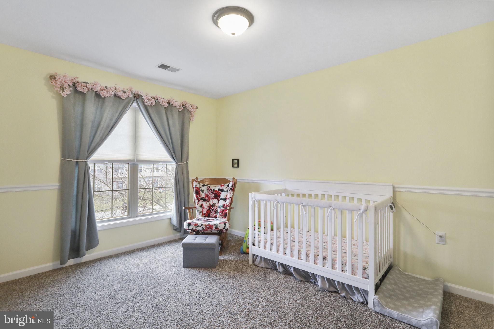 NICHOLSON SQUARE - Residential