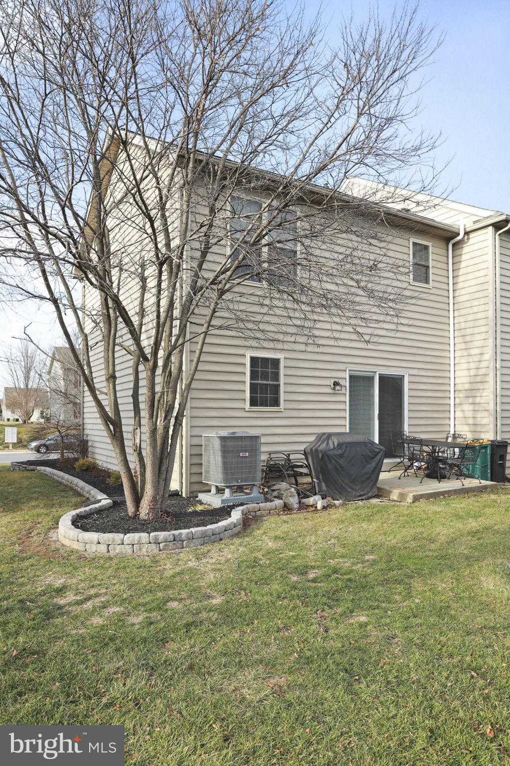 NICHOLSON SQUARE - Residential