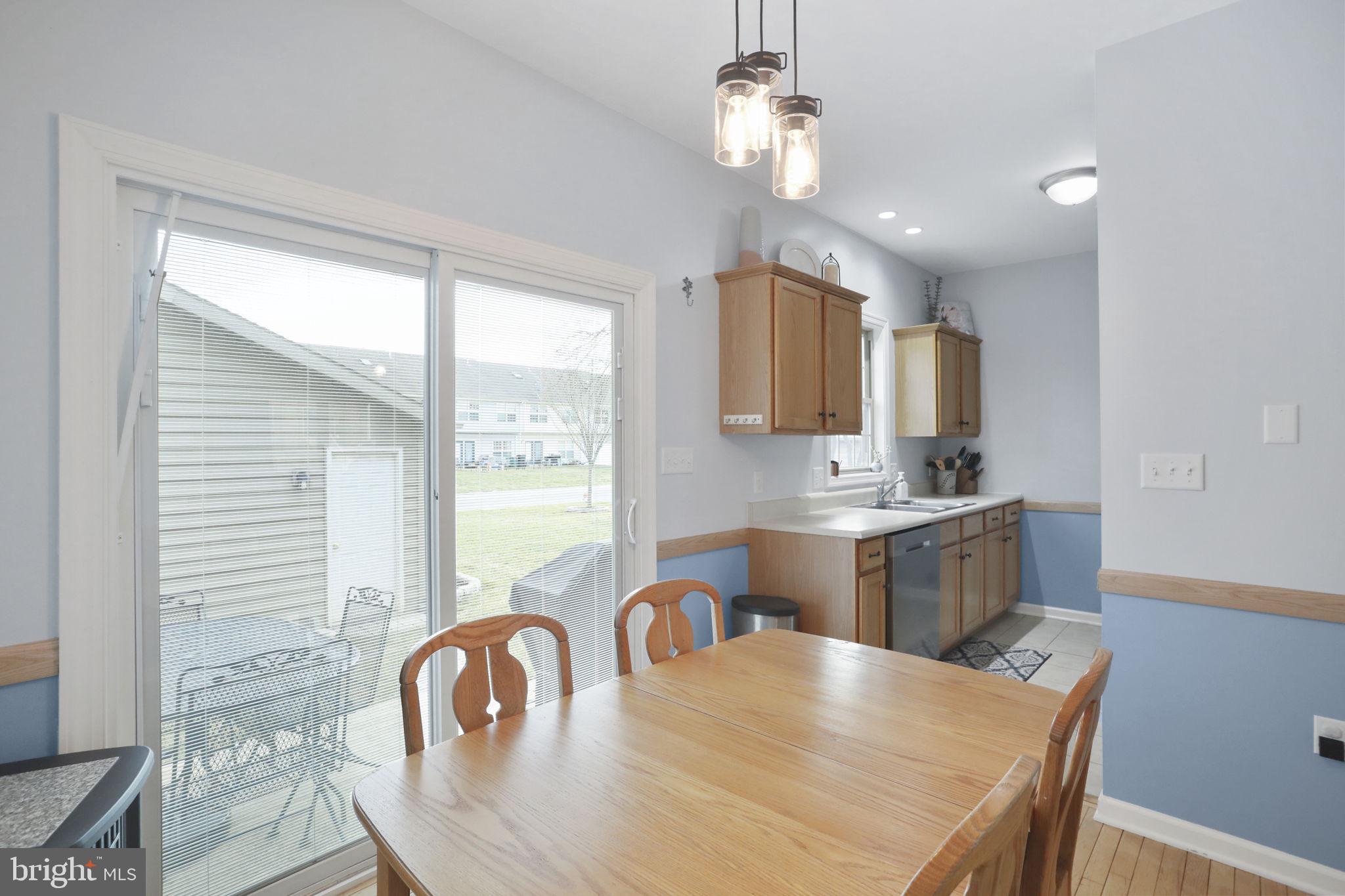 NICHOLSON SQUARE - Residential