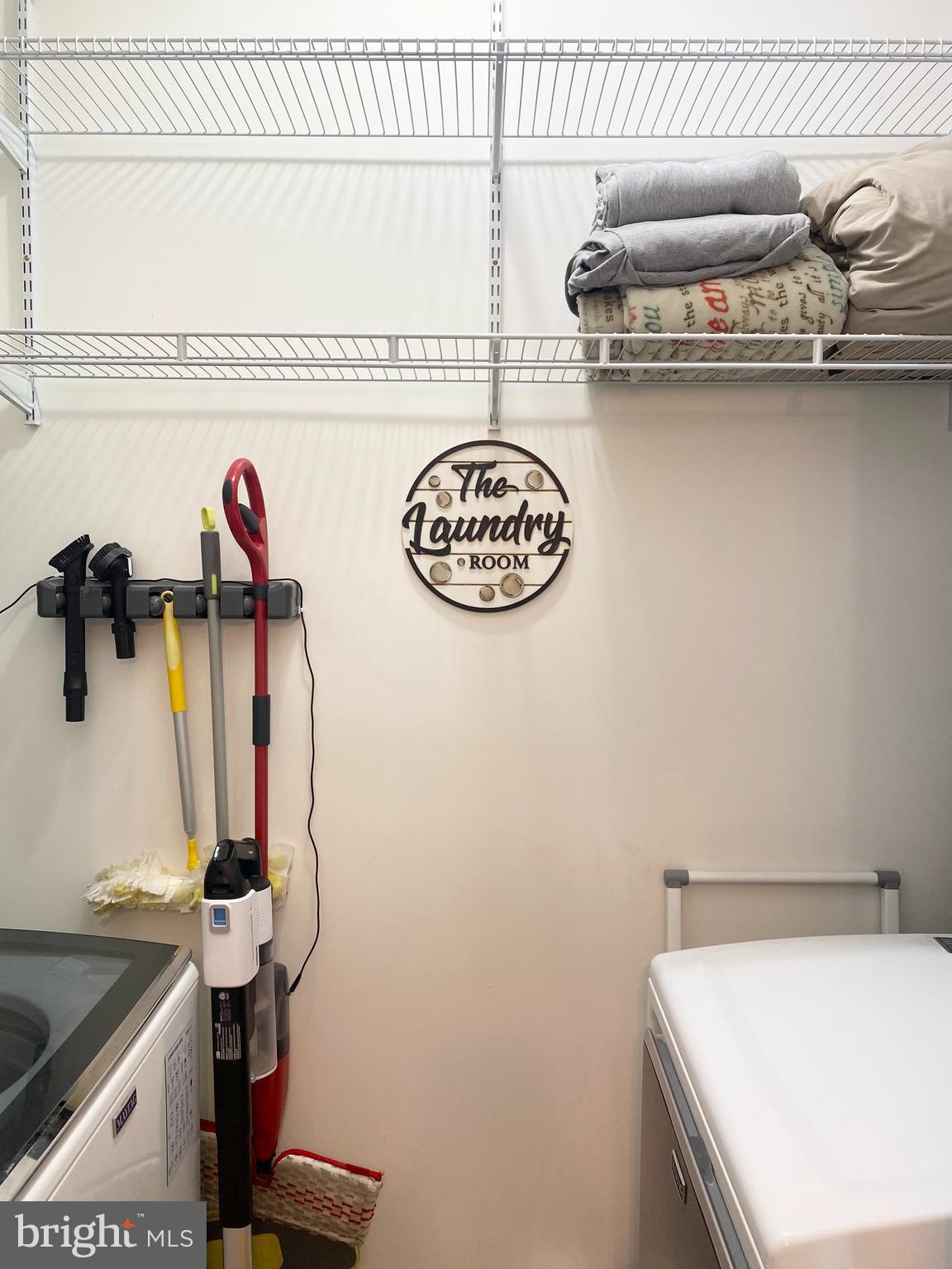 NICHOLSON SQUARE - Residential