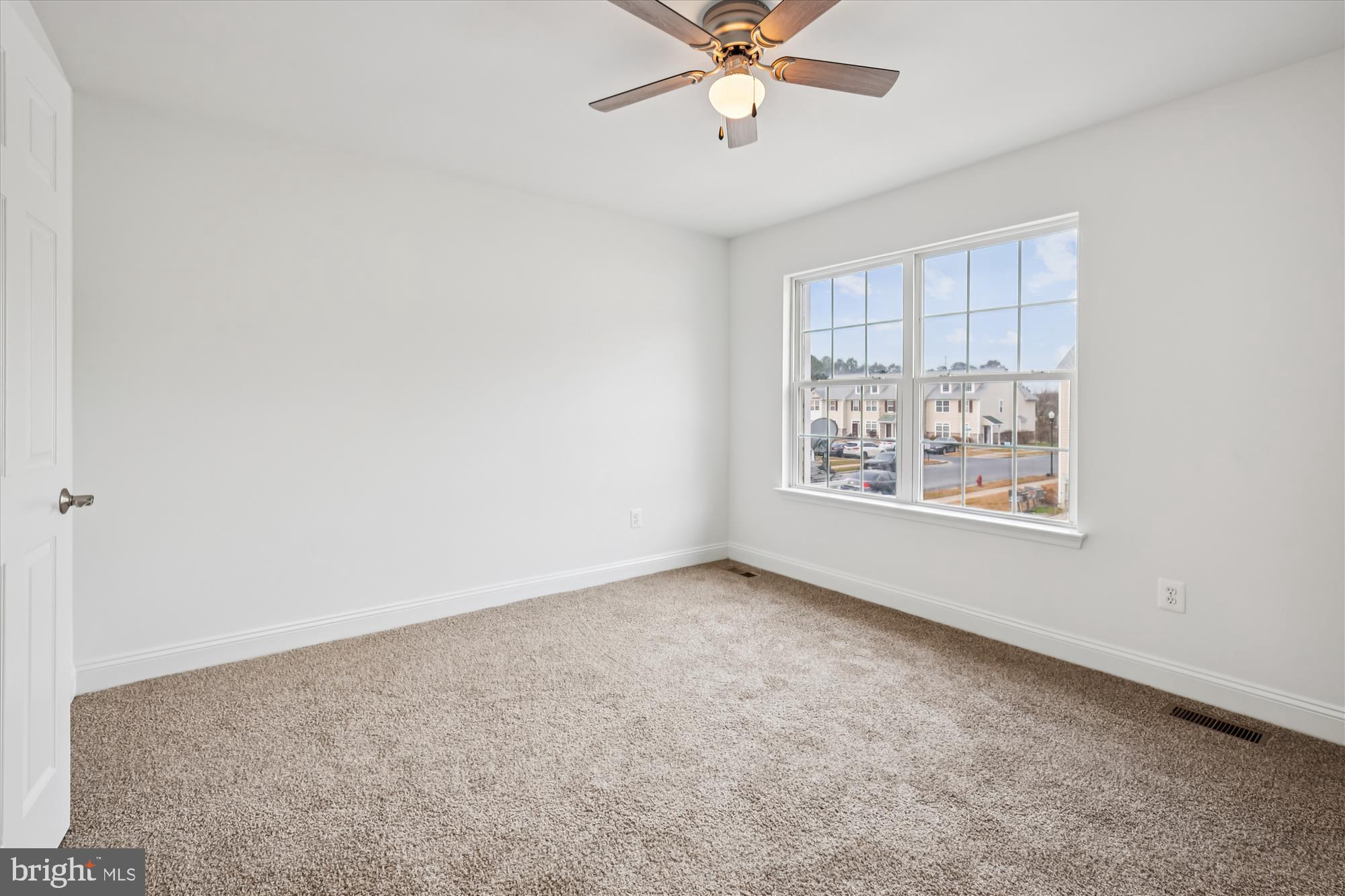 PINTAIL LANDING - Residential