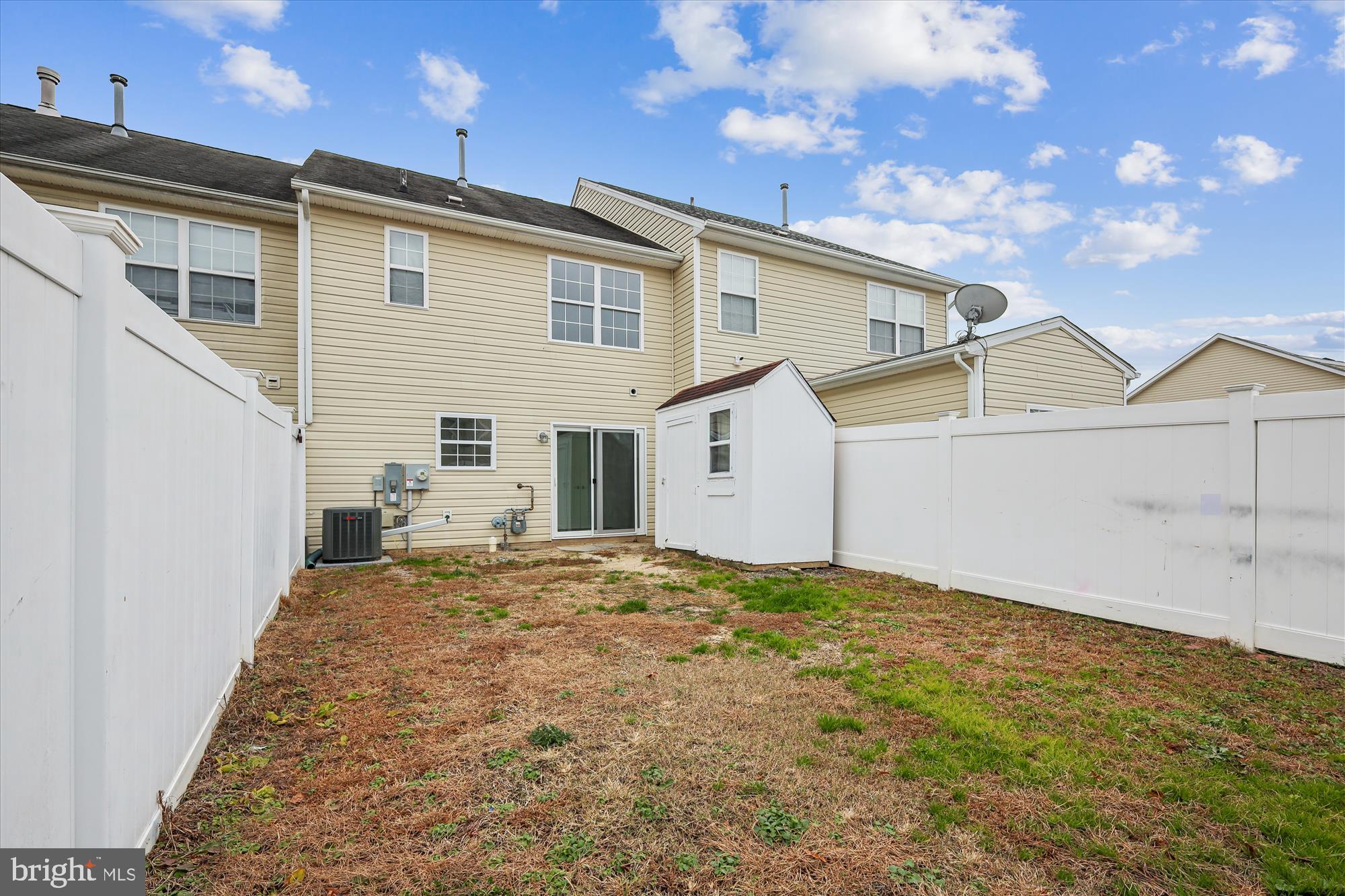 PINTAIL LANDING - Residential