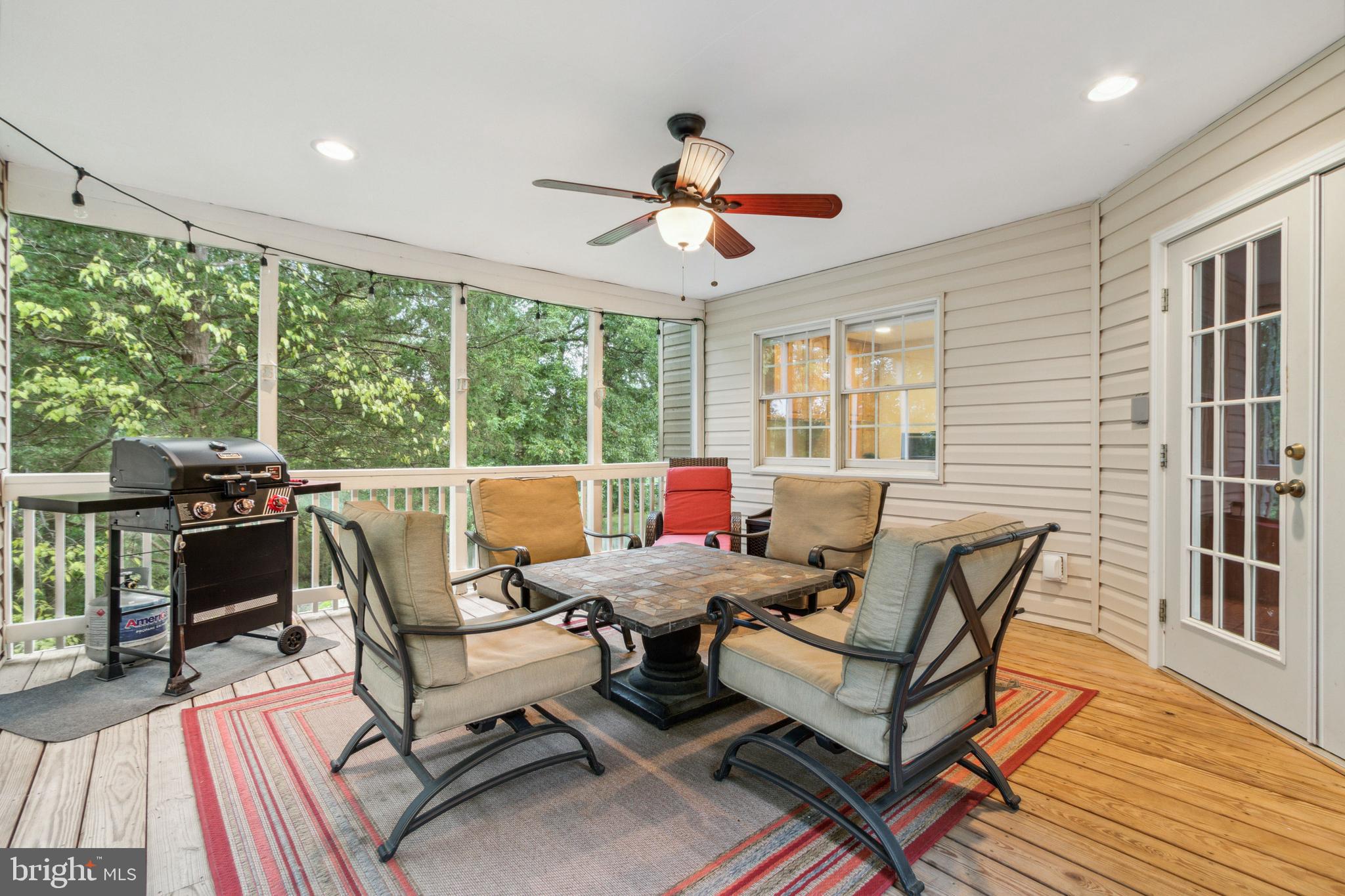 GATE POST ESTATES - Residential