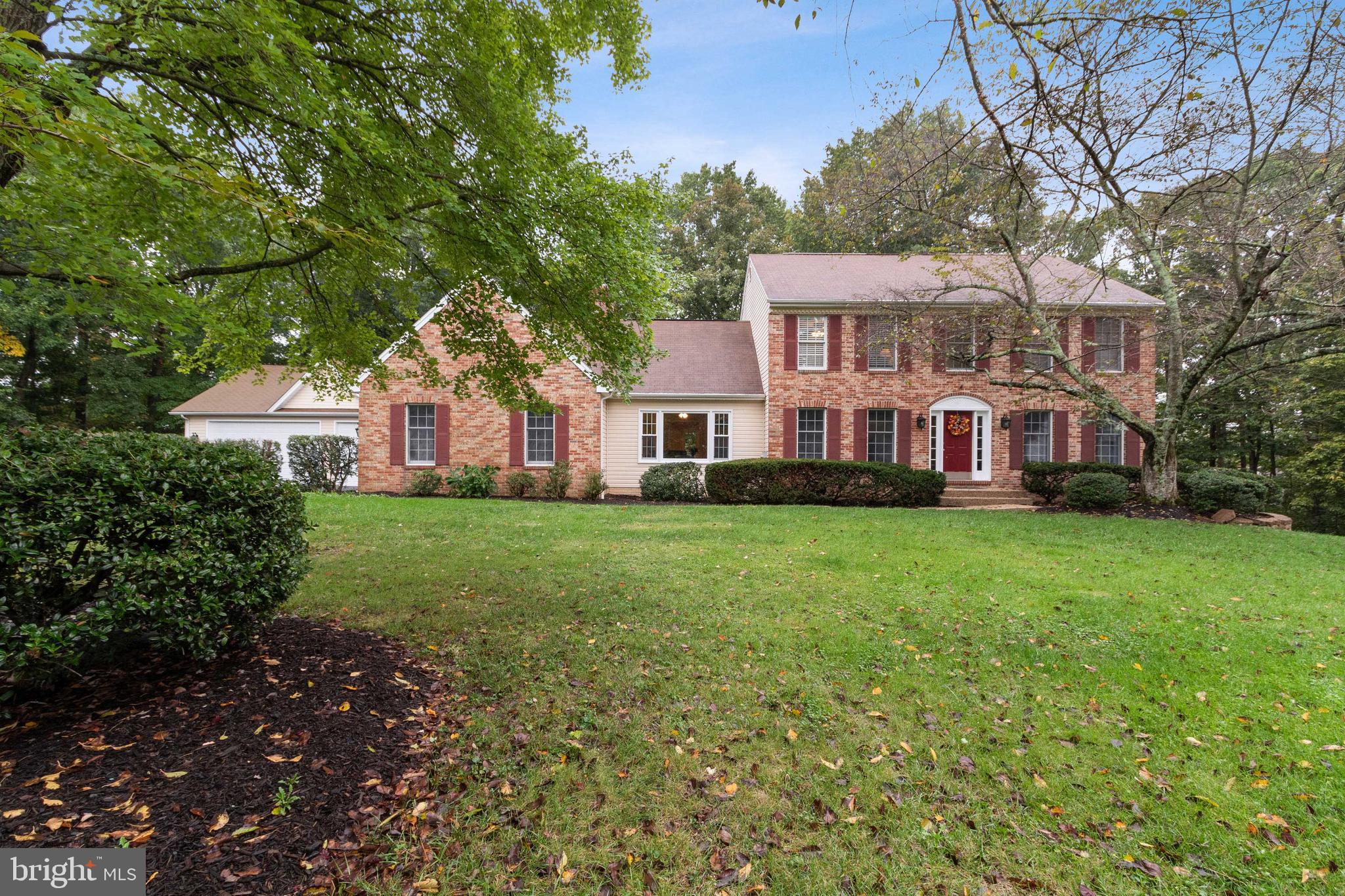 GATE POST ESTATES - Residential