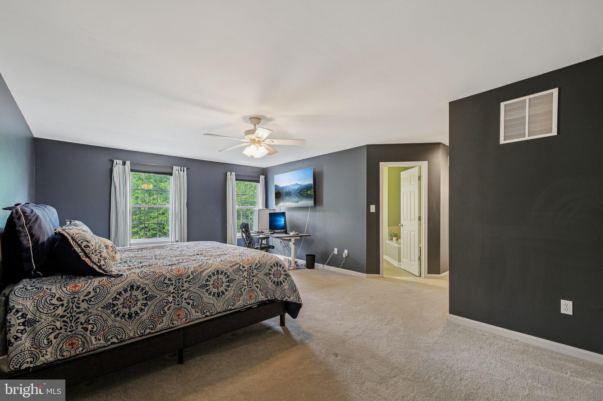 BLUE RIDGE MANOR - Residential