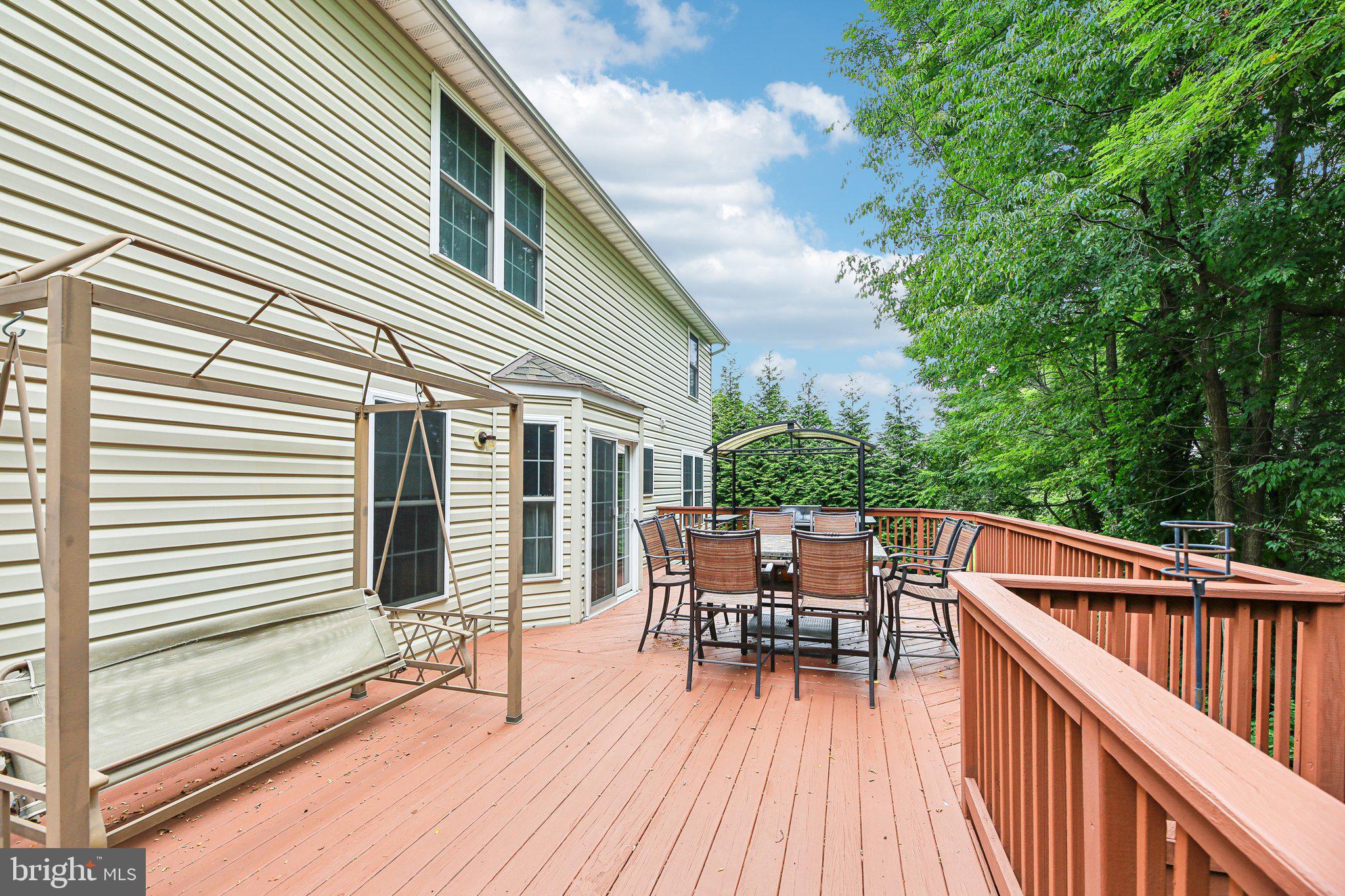 BLUE RIDGE MANOR - Residential