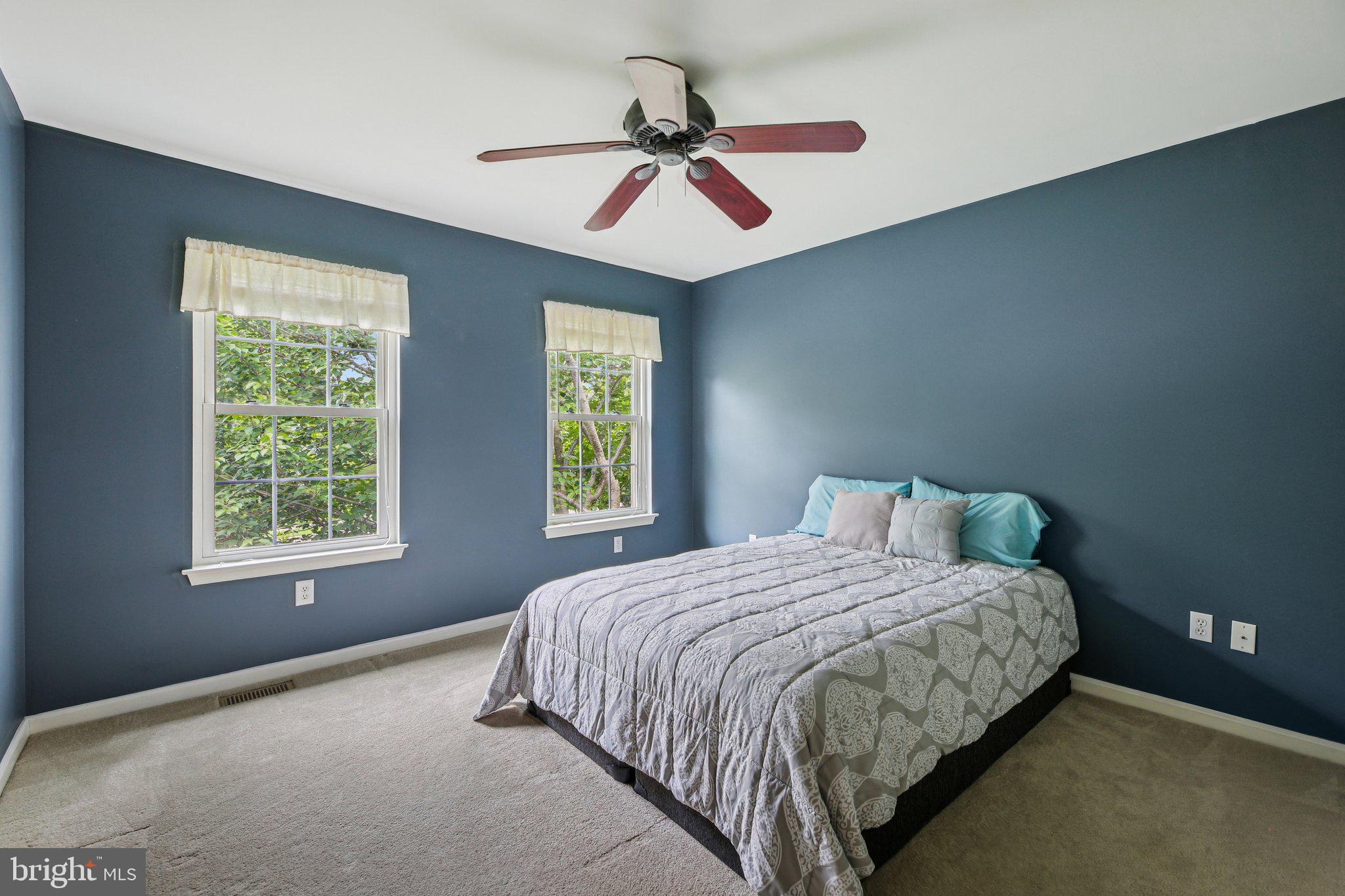 BLUE RIDGE MANOR - Residential