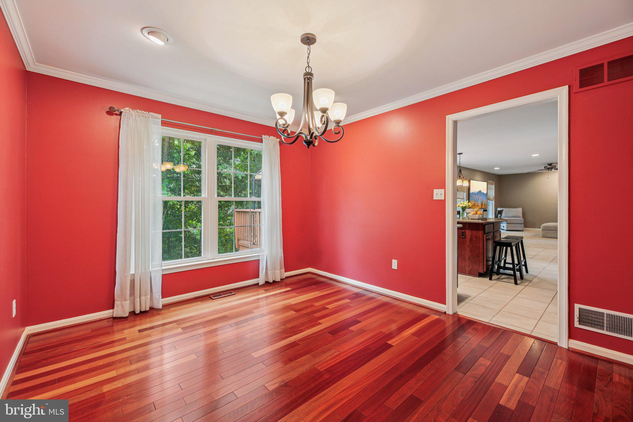 BLUE RIDGE MANOR - Residential