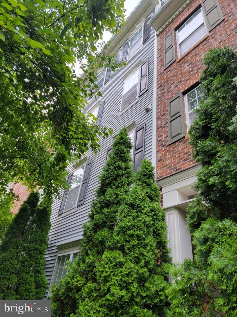 QUINCE ORCHARD PARK II CODM - Residential