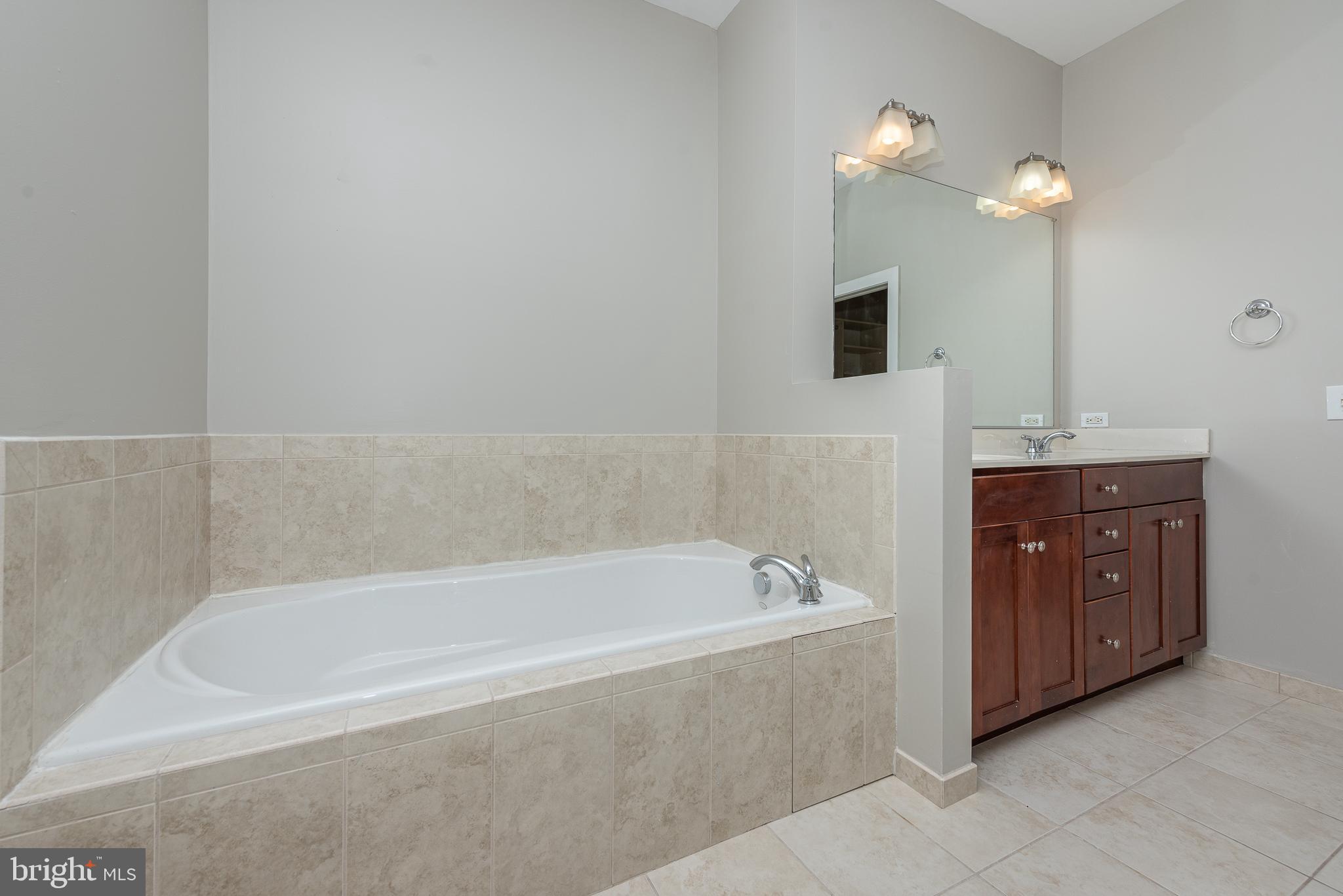 UPPER FELLS POINT - Residential