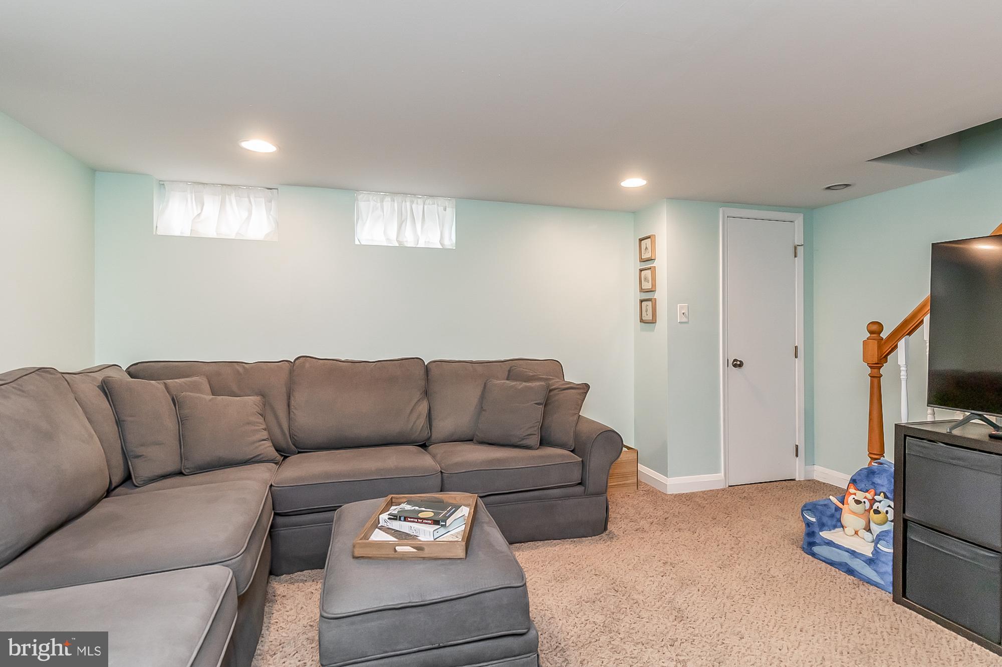 KNETTISHALL - Residential