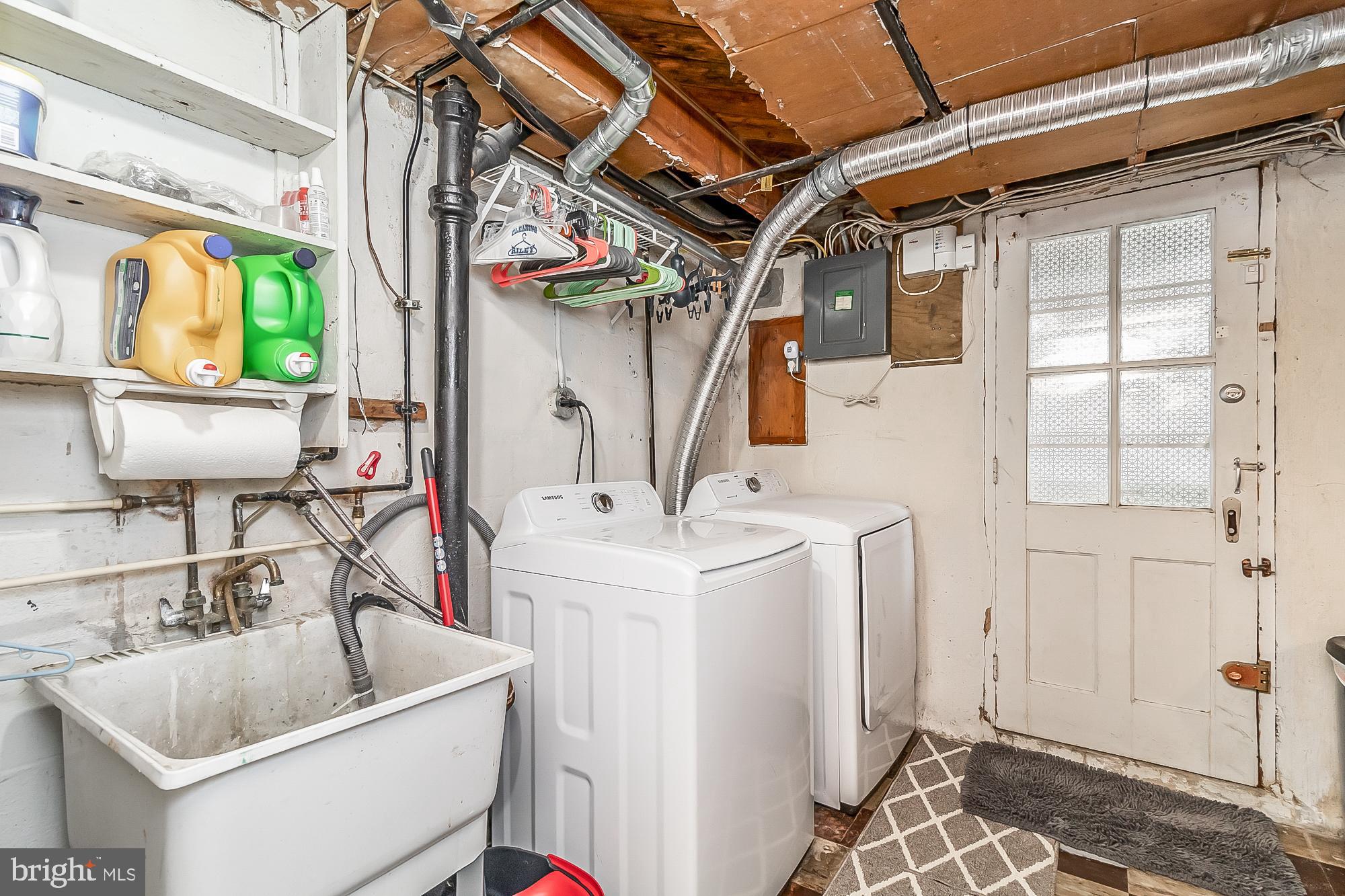 KNETTISHALL - Residential