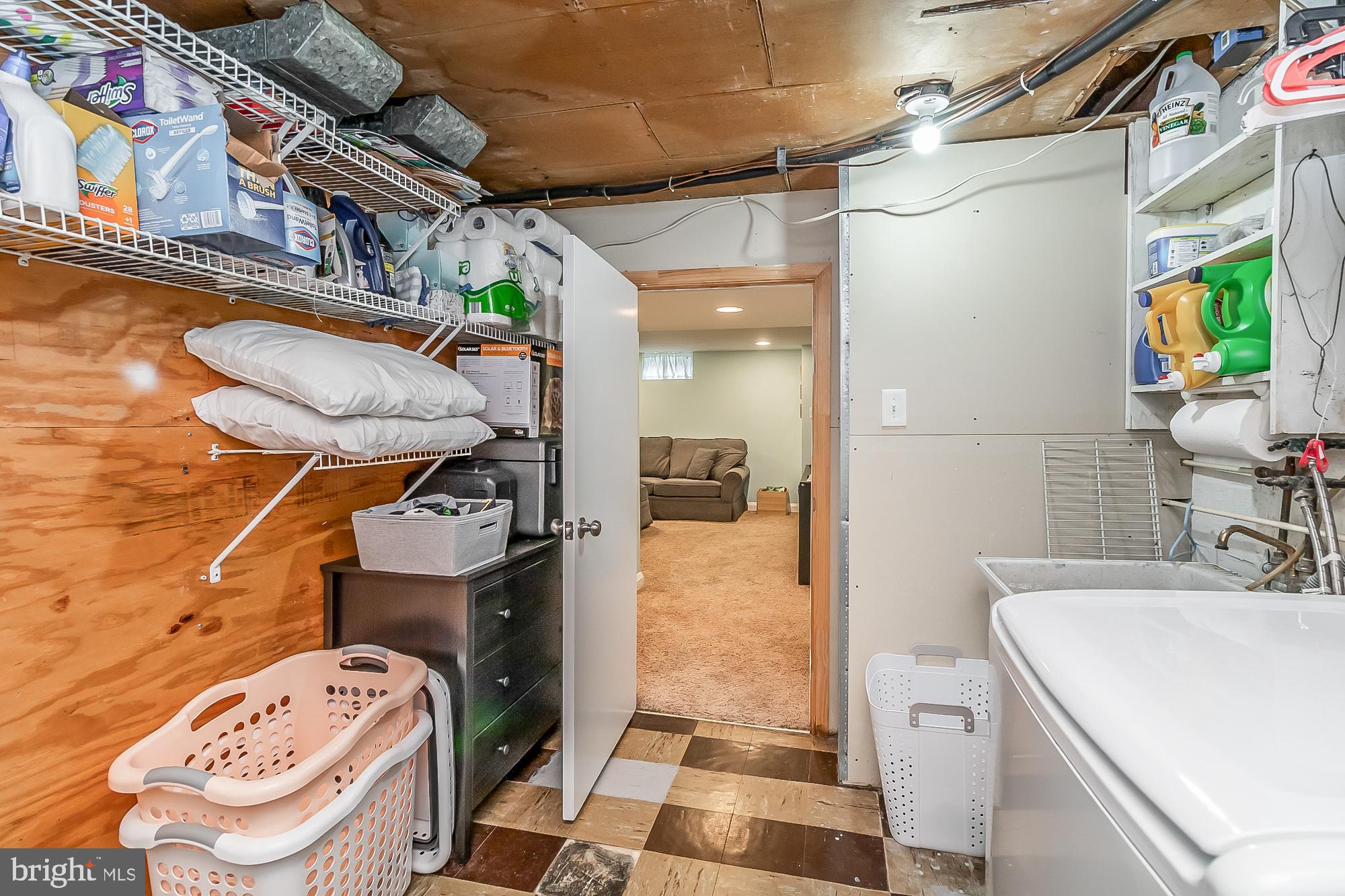 KNETTISHALL - Residential